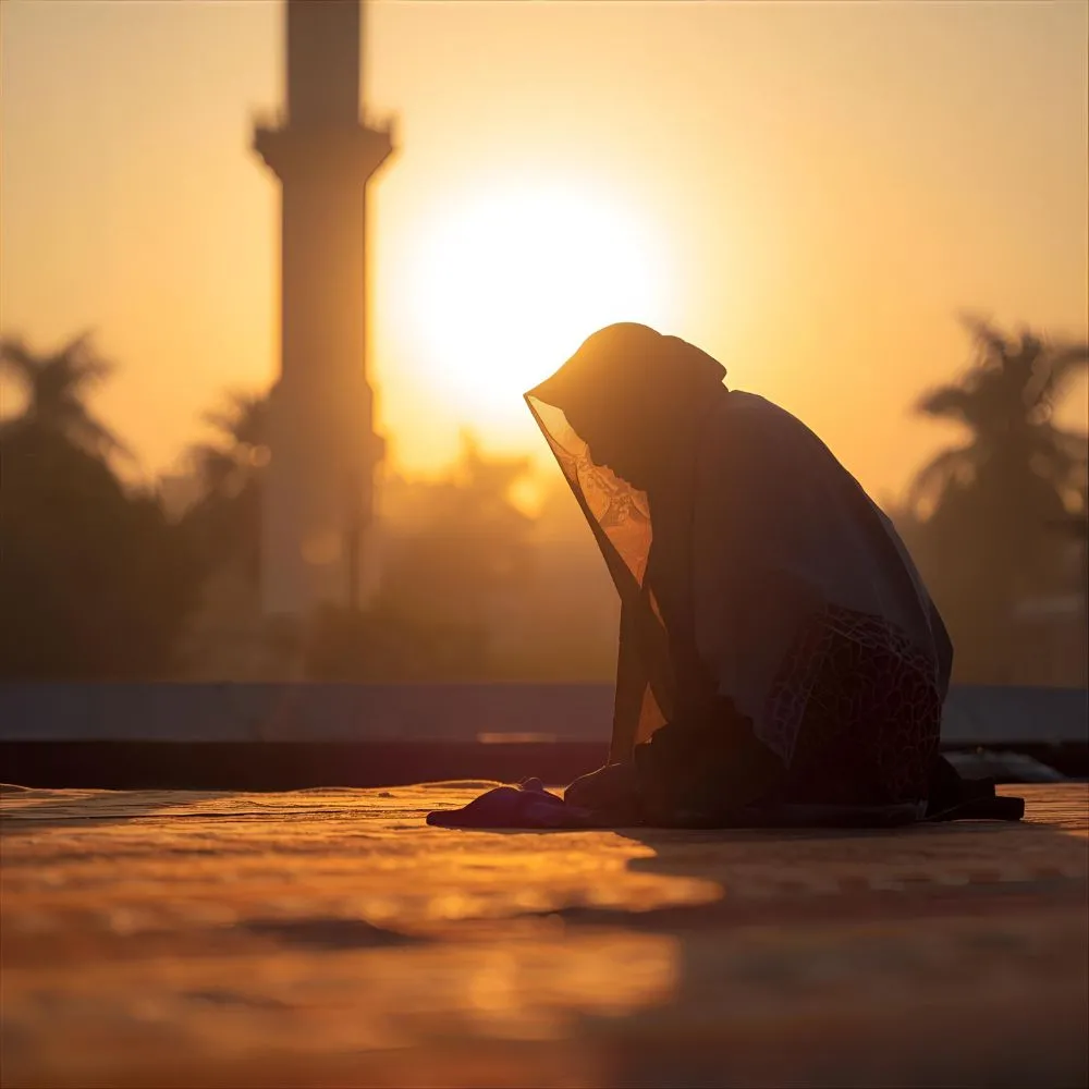 Asr Prayer — The Afternoon Anchor